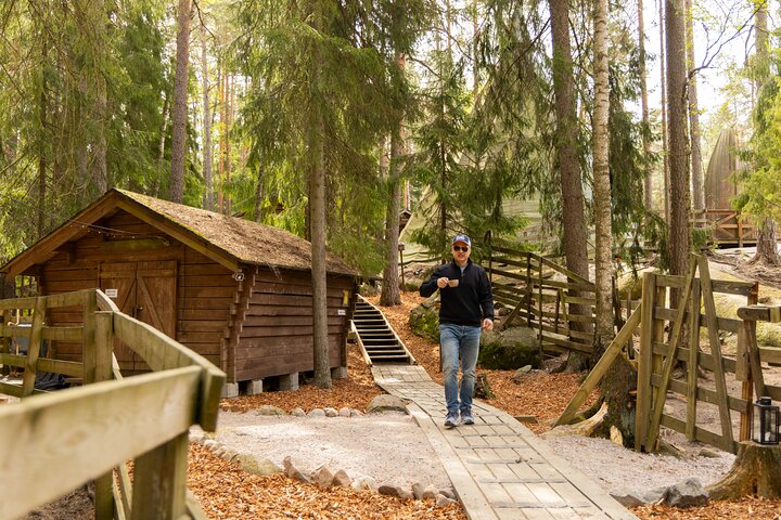 Northern Elegance: Private Reindeer Safari & Fireside Picnic*****