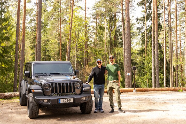 Northern Elegance: Private Reindeer Safari & Fireside Picnic*****