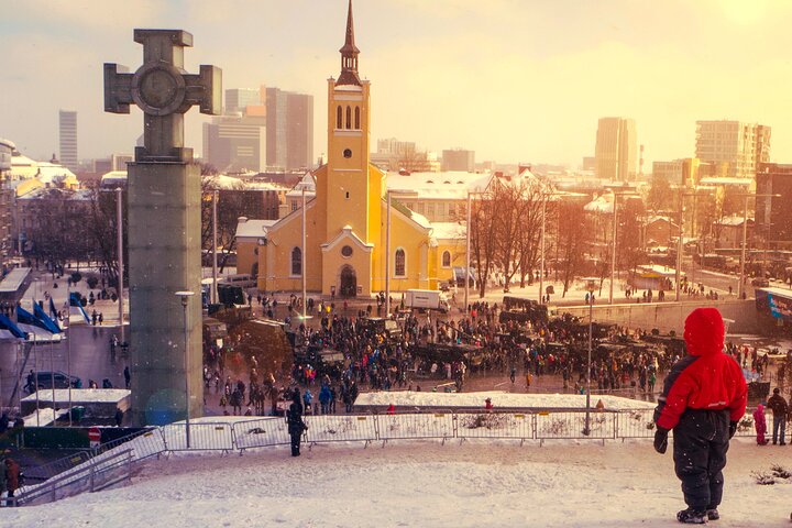 Guided Old Town Tallinn Historical Walking Tour
