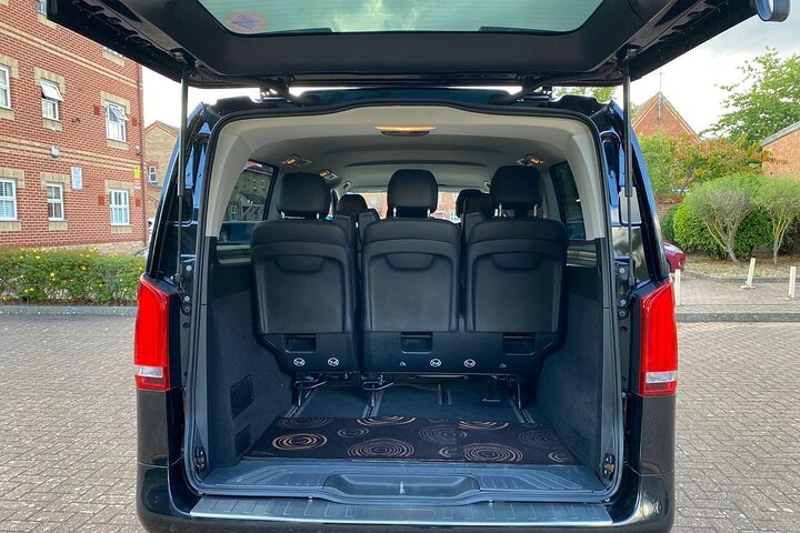 A1 Luxury Van from Stansted Airport STN to central london