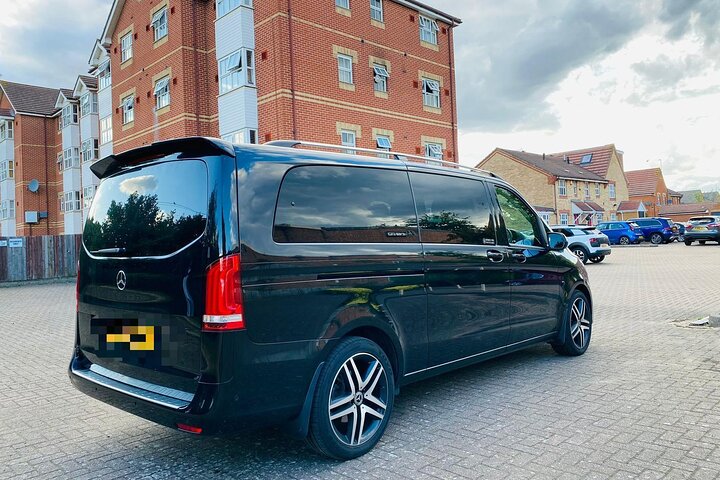 A1 Luxury Van from Stansted Airport STN to central london