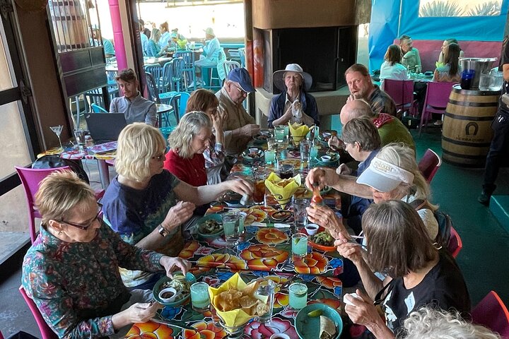 Plaza Sip, Savor, & History Walking Tour in Santa Fe