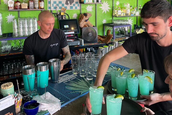 Plaza Sip, Savor, & History Walking Tour in Santa Fe