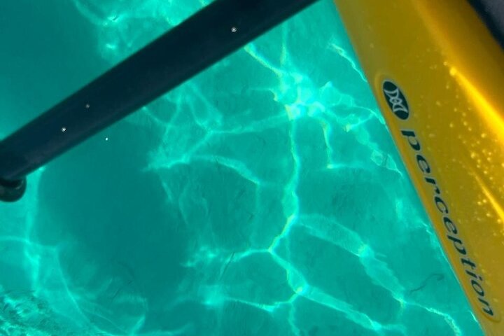 Lefkada Kayak : Explore Blue Cave with a Taste of Greece