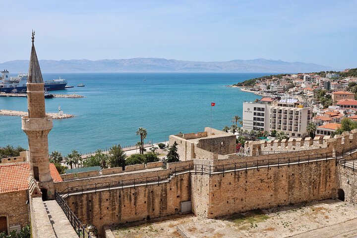 Alaçatı & Çeşme Chill Tour: Vibes, Streets & Snapshots