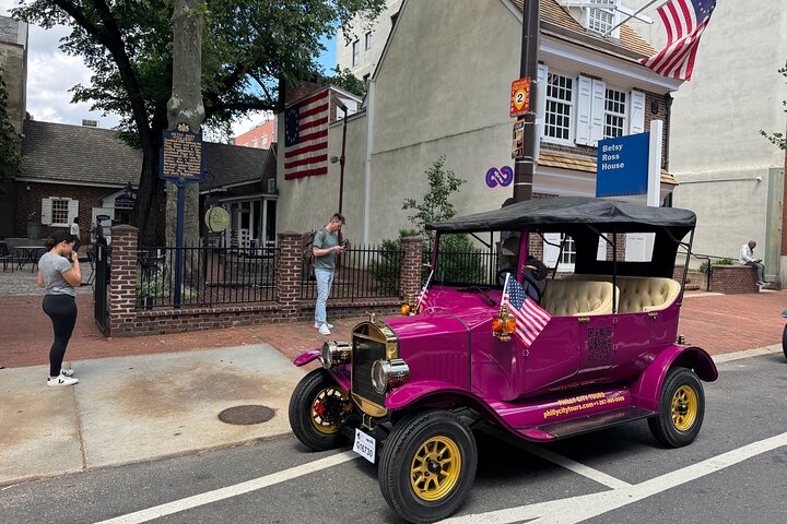 Explore Philadelphia via Vintage Car or Electric cart