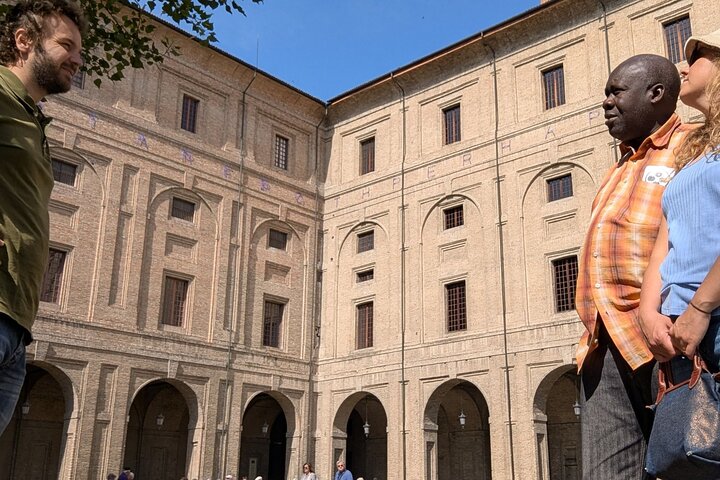 Parma Food Tour with Sightseeing and Parmesan Tasting
