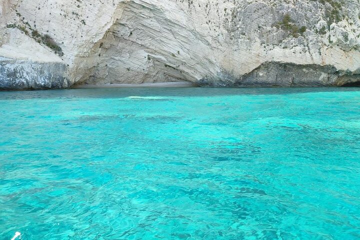 Zakynthos Turtle Spotting & Sunset Cruise to Myzithres with Wine