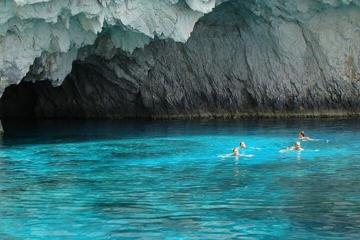 Zakynthos Turtle Spotting & Sunset Cruise to Myzithres with Wine