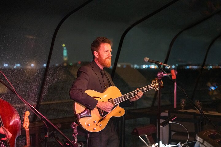 City Cruises New York: Bateaux Premier Dinner Cruise