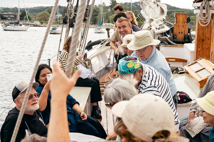 Manitou Evening Sail Experience