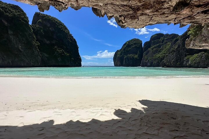 Phi Phi Early Bird & 4 Islands - Day Tour by Speedboat From Krabi