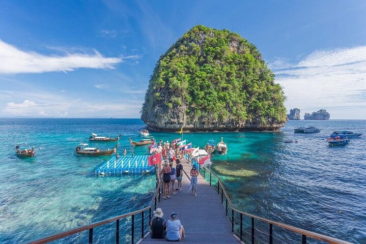 Phi Phi Early Bird & 4 Islands - Day Tour by Speedboat From Krabi