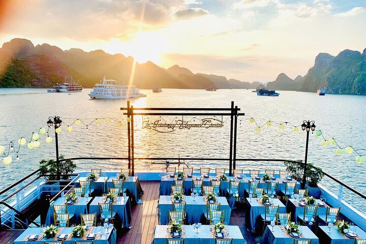 Le Journey Elegance - Halong Bay - All Inclusive Multi Day Tour