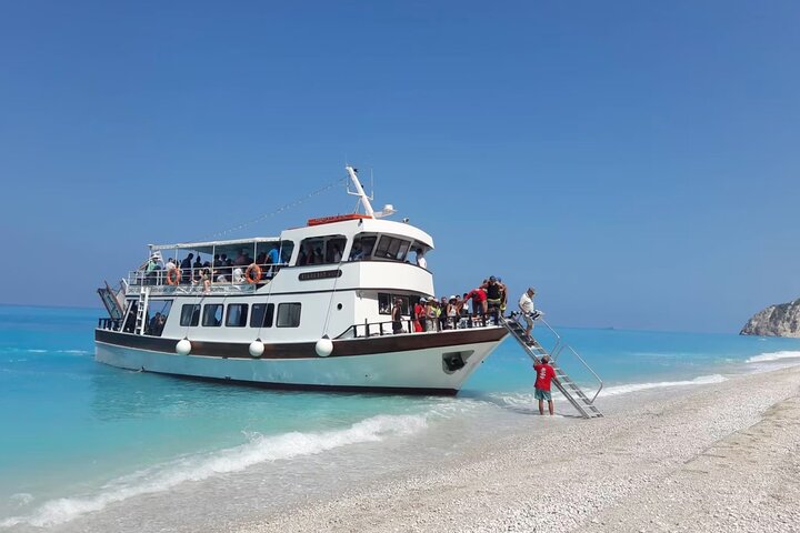 Boat Tour in Egremni, Porto Katsikia and Agiofili in Lefkada