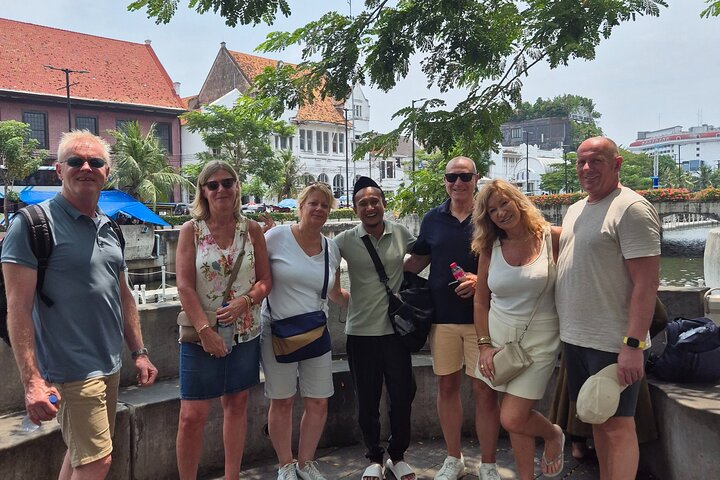 Jakarta Indonesian Culture in half Day