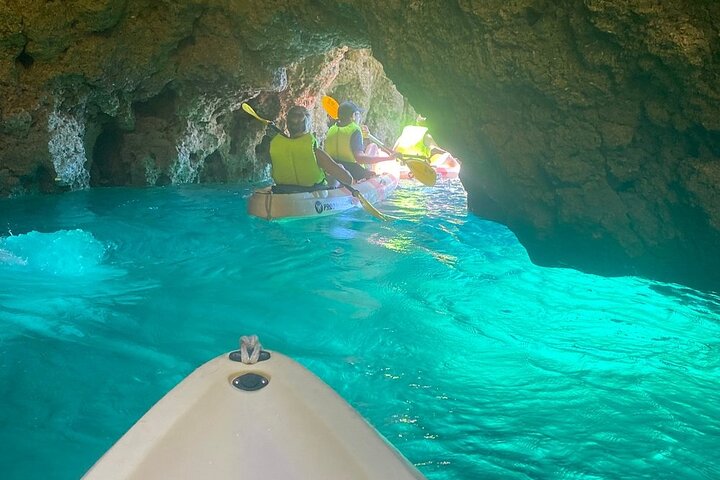 Small Group Kayak Tour to the Ponta da Piedade Caves – Lagos
