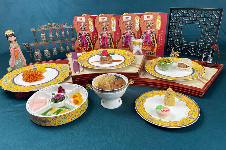 Tang Dynasty Royal Show Optinal Dinner With Round-trip Transfers