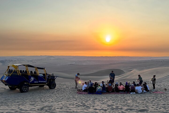 Paracas and Huacachina Exclusive Sunset Picnic Tour