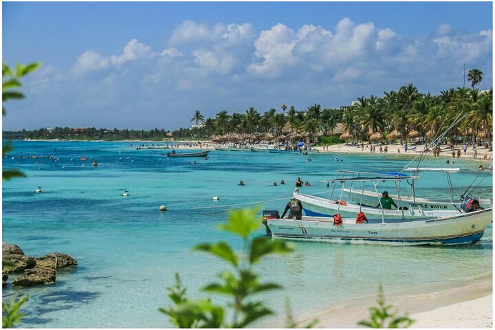 Tulum Ruins, Turtles in Akumal and Cenote tour