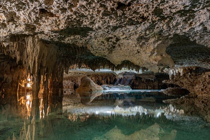 Tulum Ruins, Turtles in Akumal and Cenote tour