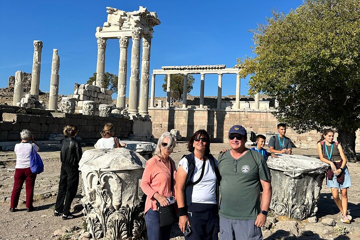 Pergamon Tour From Izmir