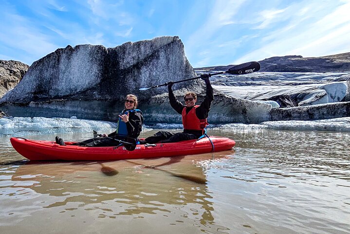 Kayaking on the Sólheimajökull Glacier Lagoon