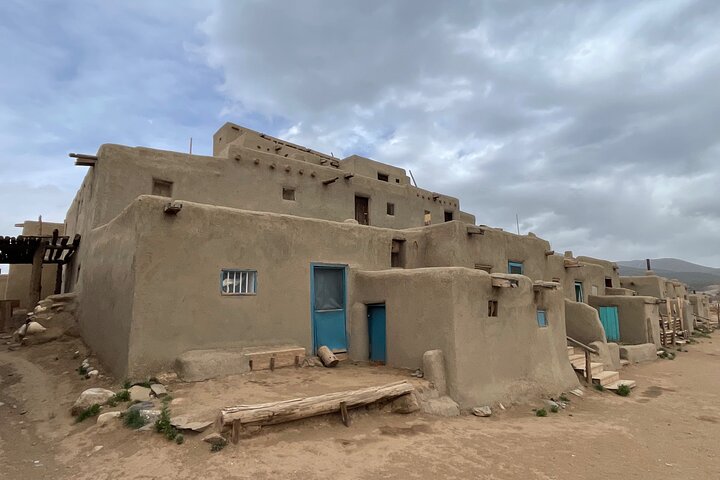 Santa Fe to Chimayo and Taos Pueblo Driving Tour/ Day Trip