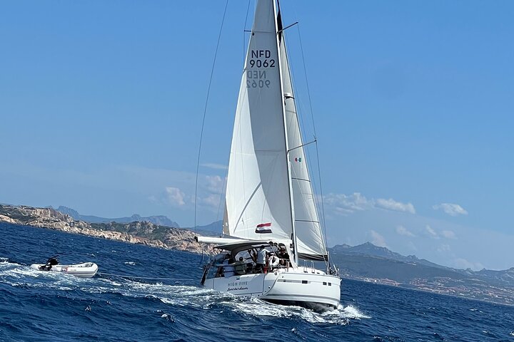 Sailing boat tour in the Maddalena Archipelago