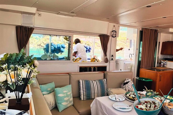 Kos: Small-Group Full-Day Catamaran Boat Trip, Meal, Drinks &Swim