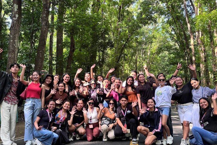 Bohol Chocolate Hills, Tarsiers & Loboc River Shared Tour