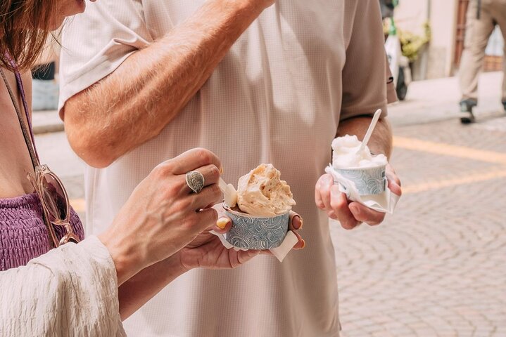 Verona All in one: Food Walking Tour, Lunch & Wine