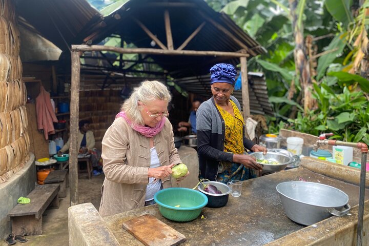 Kilimanjaro Tour: Coffee, Waterfall, Caves, lunch (All Inclusive)