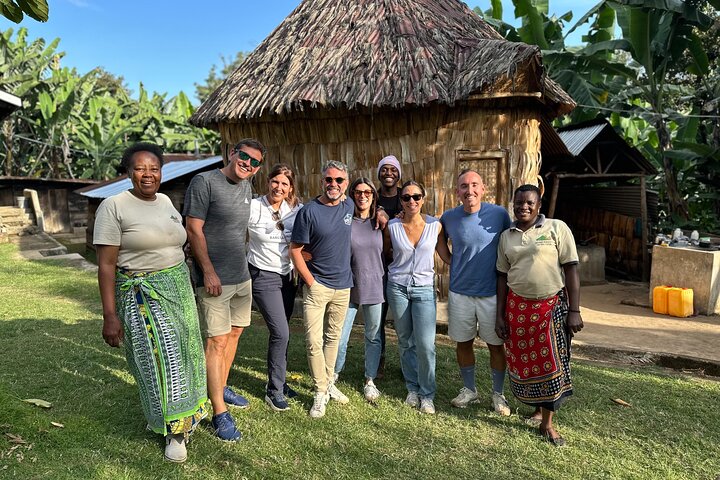 Kilimanjaro Tour: Coffee, Waterfall, Caves, lunch (All Inclusive)