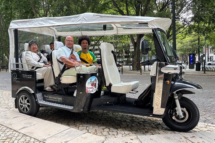True 4Hour Private Tuk Tuk Tour: Discover Lisbon with a Local!