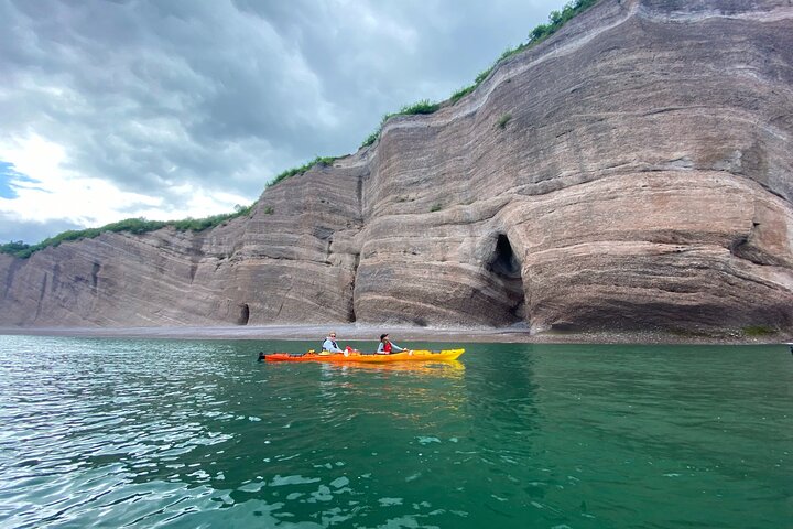 Kayak the Bay of Fundy Sea Caves