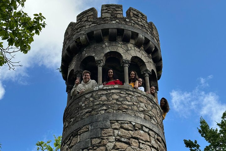 Half-Day Sintra: Pena Palace & Regaleira Small-Group Tour