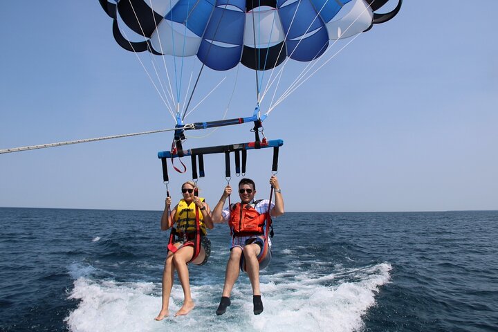 St Ignace Parasailing