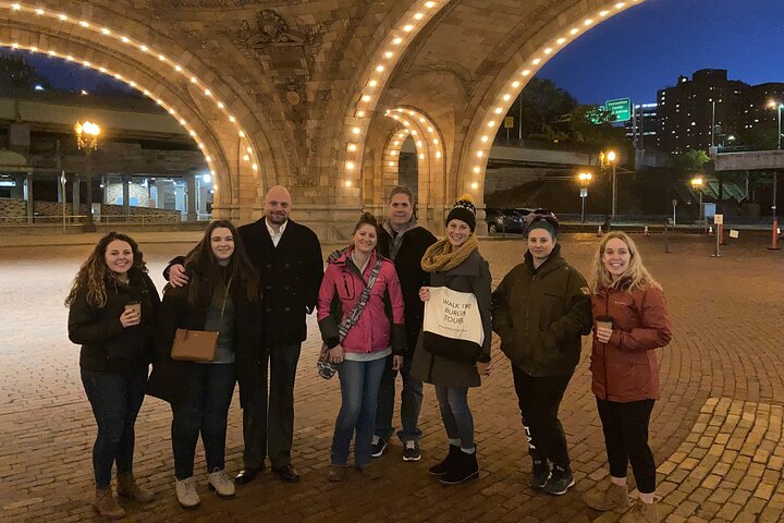 Black & Ghost Tour
