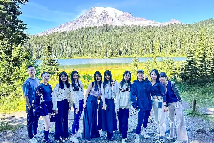Mt. Rainier National Park Seattle 1-Day Small Group In-Depth Tour