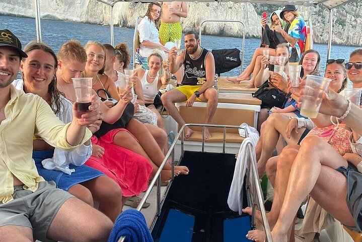 Zakynthos Turtle Spotting & Sunset Cruise to Myzithres with Wine