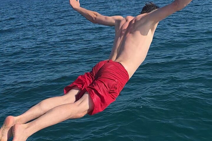 2 hour Catamaran Boat Tour