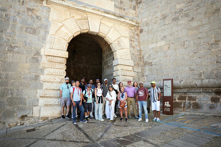 From Valencia: Day Tour in Peniscola, Game of Thrones