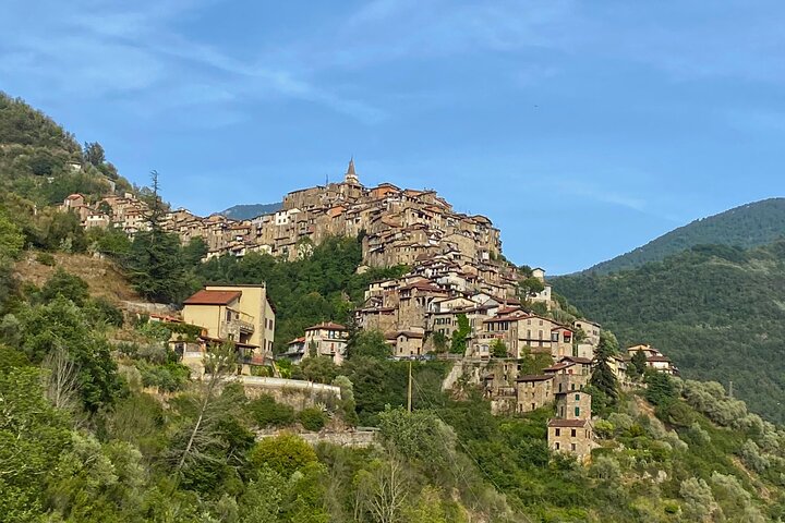 Day on a Vespa among the Ligurian villages of the Riviera dei Fiori.