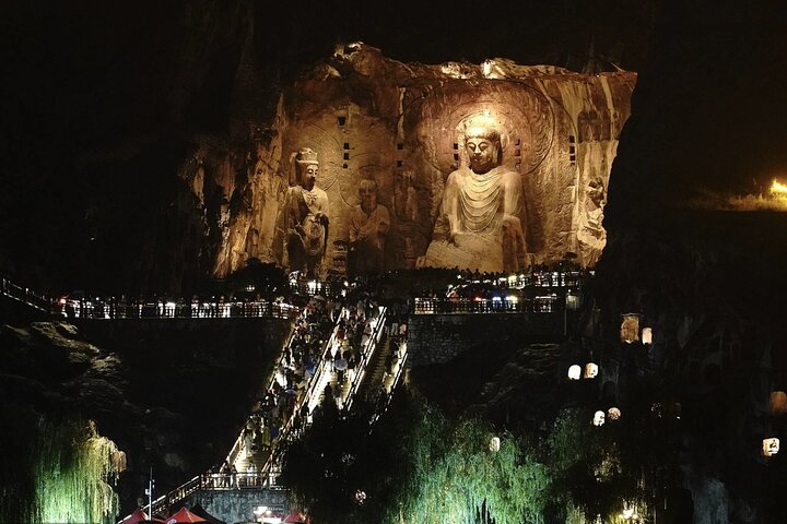 Luoyang longmen grottoes night tour with guide