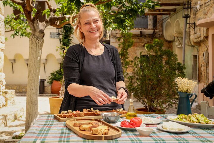 Mastiha and Food Tour in Chios’s Medieval Villages