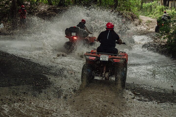 ATV Tour on Secret Beaches and Mountains in Tamarindo
