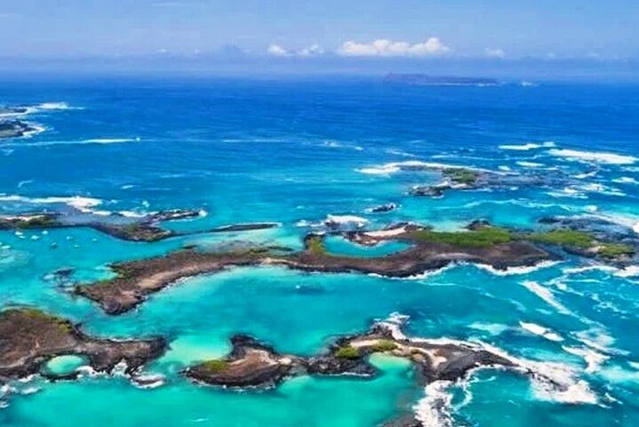 6 Days Galapagos Island Hopping With Diving