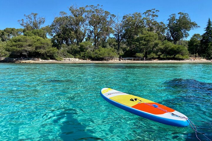 Cannes Private Boat Tour to the Lérins Islands – Relax & Snorkel