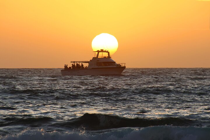 Kalbarri Sunset Cruise along the Coastal Cliffs